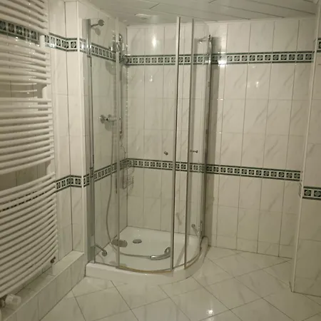 Matze Hoft 3 Etoiles Lägenhet *